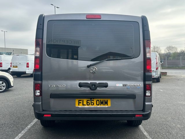 2016 VAUXHALL VIVARO - Photo 7