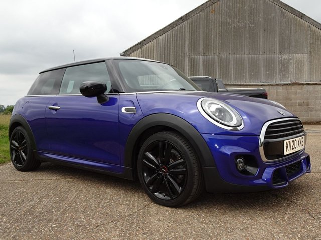 View our MINI COOPER