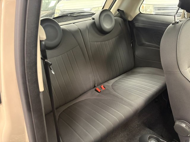2013 FIAT 500 - Photo 5