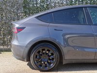 USED 2022 71 TESLA MODEL Y (Dual Motor) Long Range SUV 5dr Electric Auto 4WDE (384 bhp) 