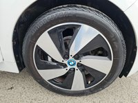 USED 2020 70 BMW I3 White 42.2kWh electric hatchback, 22,729 miles, Automatic, Sat nav, Apple CarPlay, DAB, Rear Sensors, Rear camera, 19in alloys. This 2020 BMW i3 presents an exceptional ownership proposition, having been cherished by just one owner from new and boasting remarkably low mileage for its age. As a fully electric vehicle, it offers a compelling blend of advanced technology and sustainable motoring. With a substantial 42 kWh battery, this i3 is capable of achieving up to 190 miles on a full charge, making it a practical choice for both daily commutes and longer journeys. Recharging is convenient, with a full charge at home usi