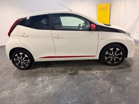 USED 2019 69 TOYOTA AYGO 1.0 VVT-i x-trend Hatchback 5dr Petrol Manual Euro 6 (71 ps) Air conditioning-AppleCar Play / Android Auto-Rear park camera-Bluetooth-Privacy-Voice control-Alloys Finance aranged Part exchange avaliable Open 7 days