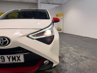 USED 2019 69 TOYOTA AYGO 1.0 VVT-i x-trend Hatchback 5dr Petrol Manual Euro 6 (71 ps) Air conditioning-AppleCar Play / Android Auto-Rear park camera-Bluetooth-Privacy-Voice control-Alloys Finance aranged Part exchange avaliable Open 7 days