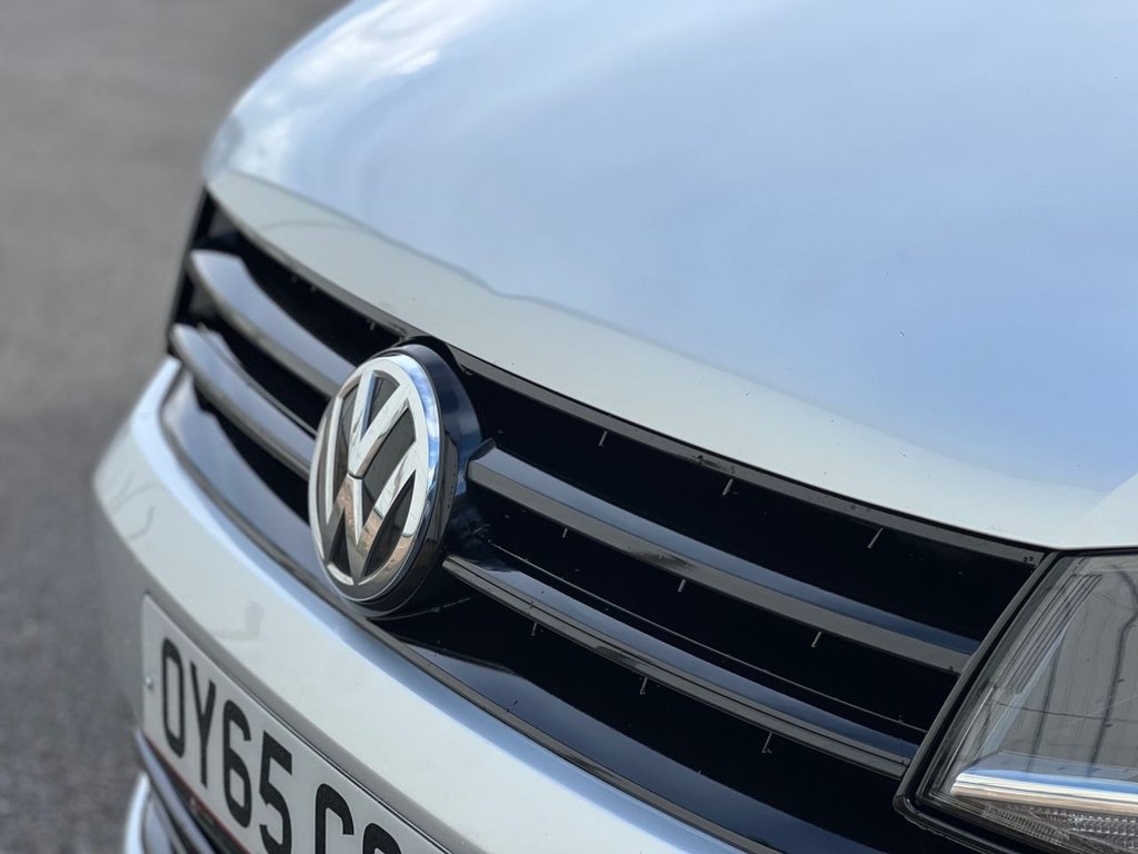 USED 2015 65 VOLKSWAGEN CADDY MAXI 1.6 TDI C20 CR Trendline Panel Van 6dr Diesel DSG LWB Euro 5 (102 ps) **REAR BED CONVERSION**