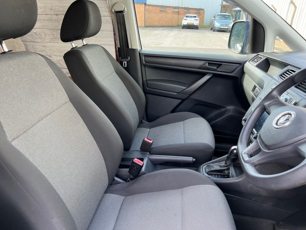 USED 2015 65 VOLKSWAGEN CADDY MAXI 1.6 TDI C20 CR Trendline Panel Van 6dr Diesel DSG LWB Euro 5 (102 ps) **REAR BED CONVERSION**