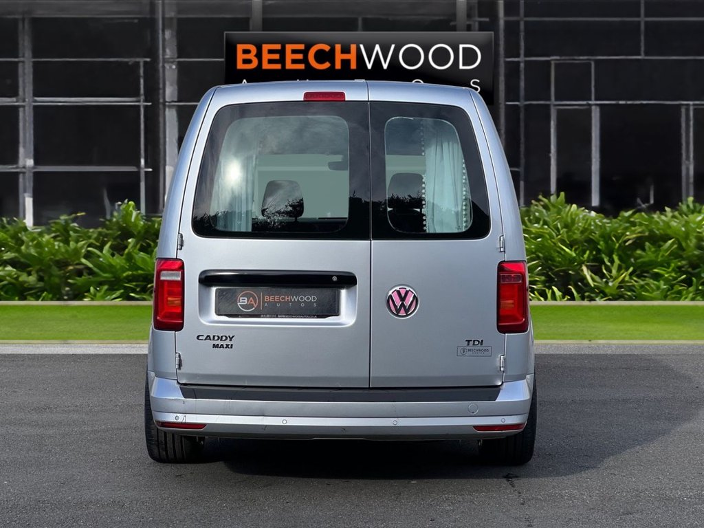 USED 2015 65 VOLKSWAGEN CADDY MAXI 1.6 TDI C20 CR Trendline Panel Van 6dr Diesel DSG LWB Euro 5 (102 ps) **REAR BED CONVERSION**