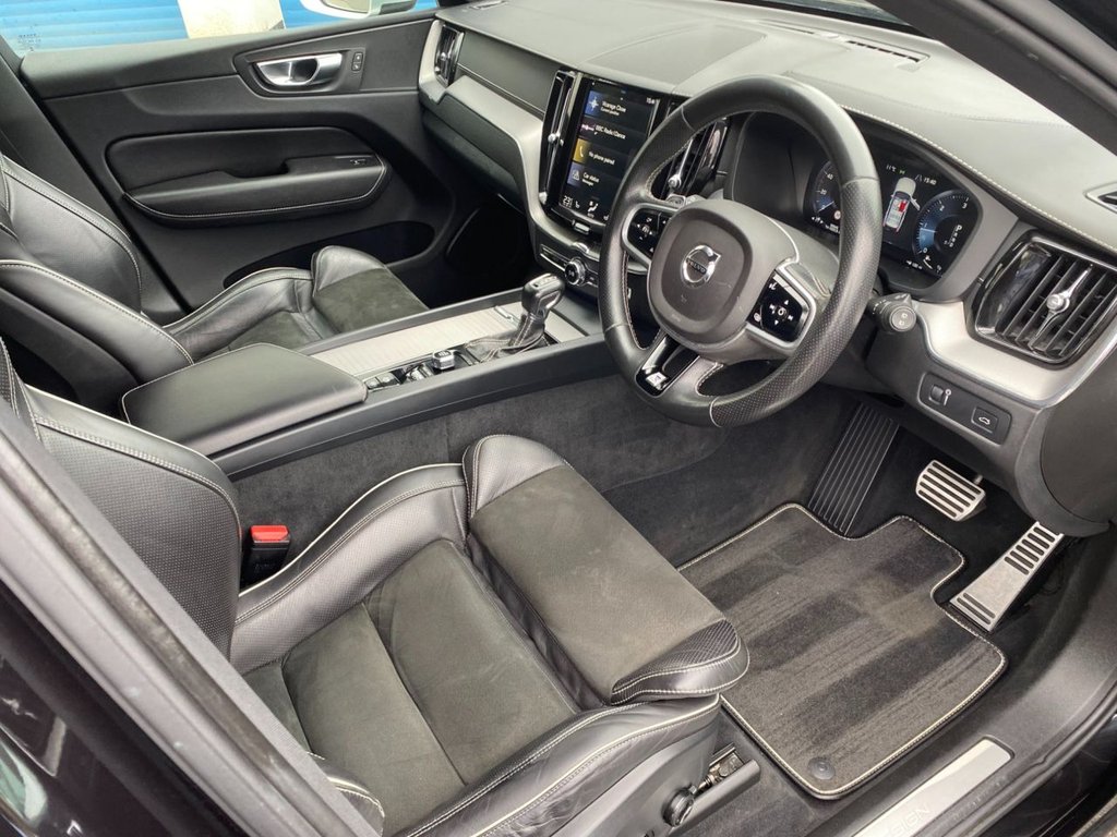 USED 2019 19 VOLVO XC60 2.0 D5 PowerPulse R-Design Pro SUV 5dr Diesel Auto AWD Euro 6 (s/s) (235 ps) DAB SAT NAV 21" ALLOYS