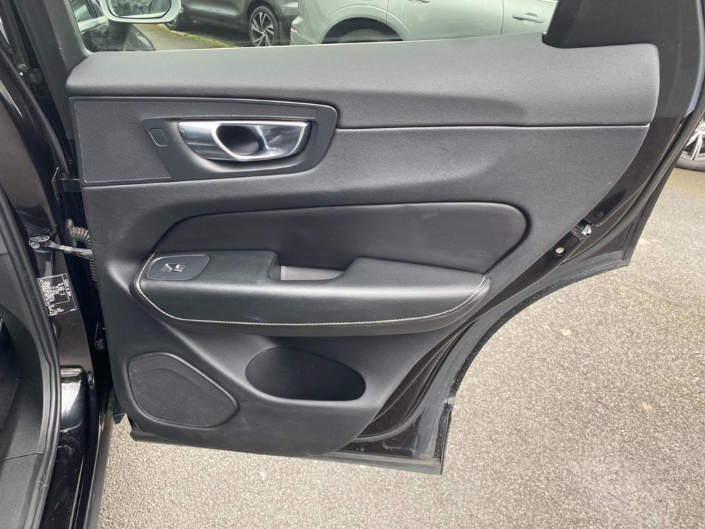 USED 2019 19 VOLVO XC60 2.0 D5 PowerPulse R-Design Pro SUV 5dr Diesel Auto AWD Euro 6 (s/s) (235 ps) DAB SAT NAV 21" ALLOYS