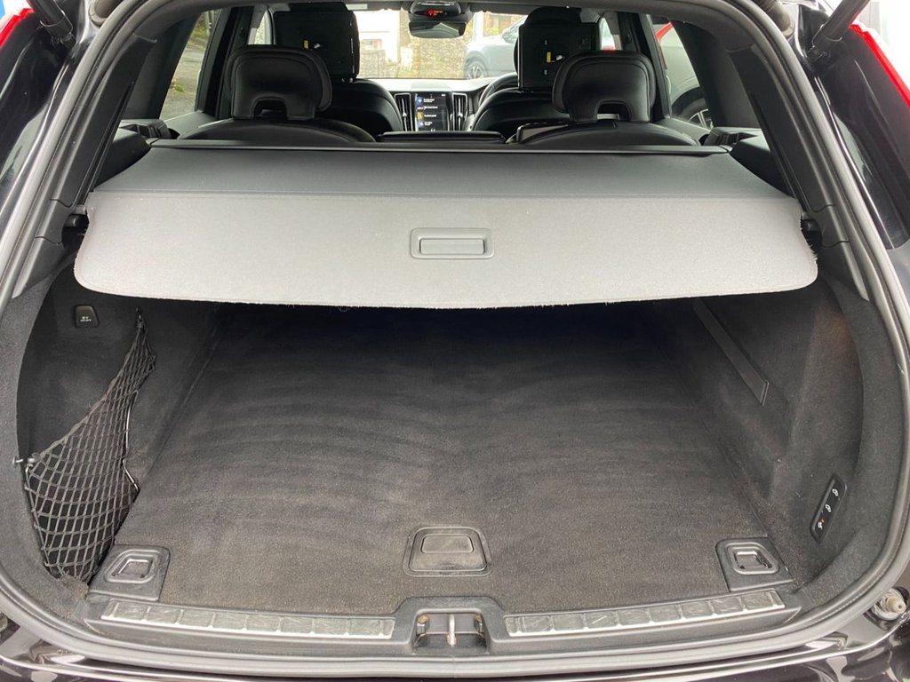 USED 2019 19 VOLVO XC60 2.0 D5 PowerPulse R-Design Pro SUV 5dr Diesel Auto AWD Euro 6 (s/s) (235 ps) DAB SAT NAV 21" ALLOYS