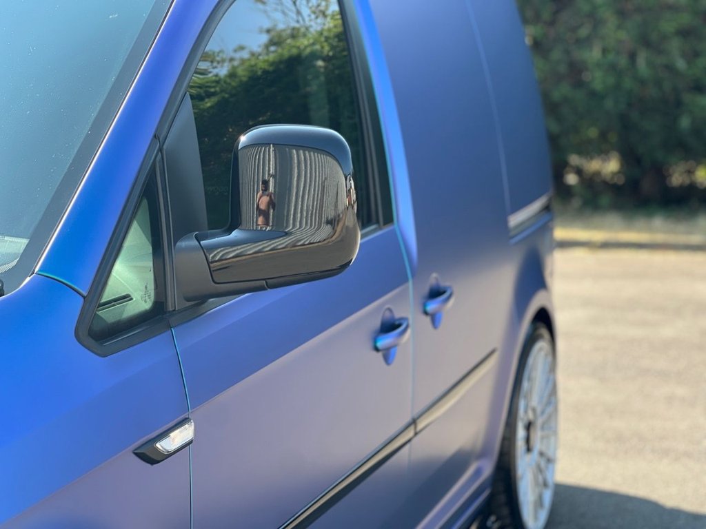 USED 2018 18 VOLKSWAGEN CADDY 2.0 TDI C20 BlueMotion Tech Trendline Panel Van 5dr Diesel Manual SWB Euro 6 (s/s) (102 ps) *HEATED SEATS*