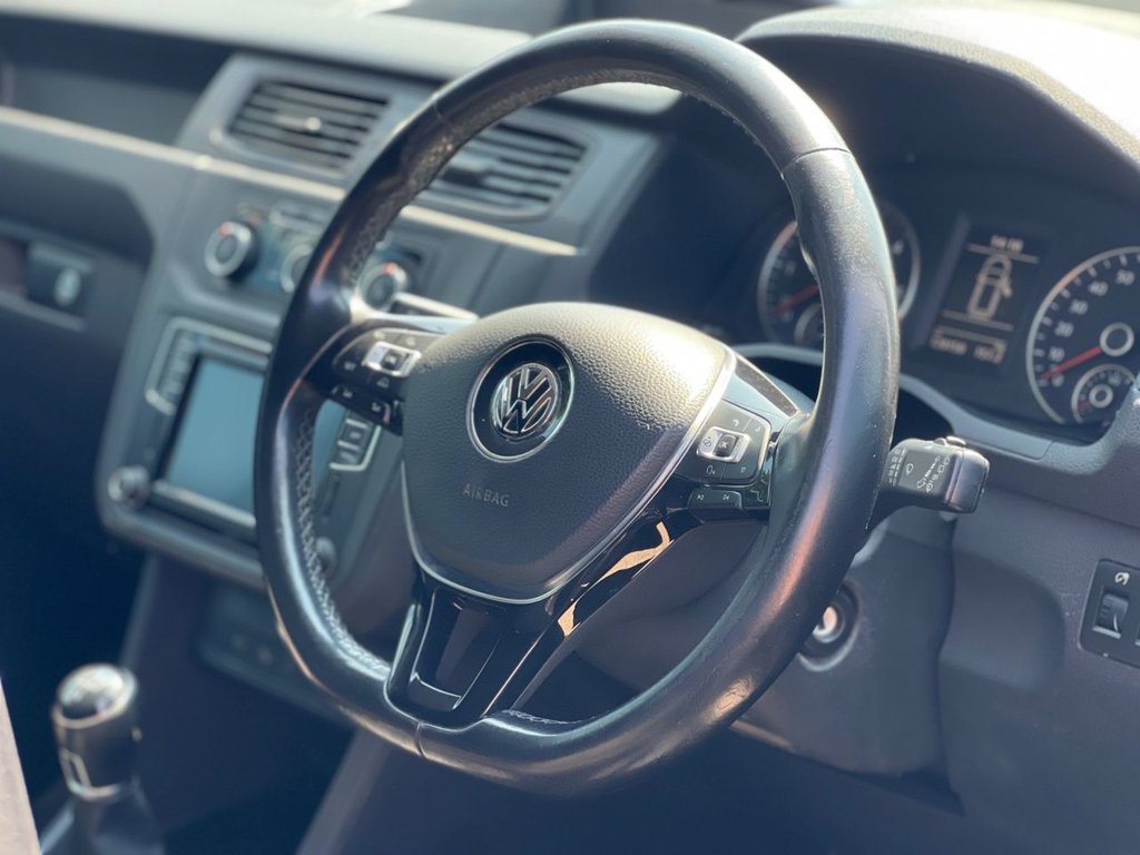 USED 2018 18 VOLKSWAGEN CADDY 2.0 TDI C20 BlueMotion Tech Trendline Panel Van 5dr Diesel Manual SWB Euro 6 (s/s) (102 ps) *HEATED SEATS*