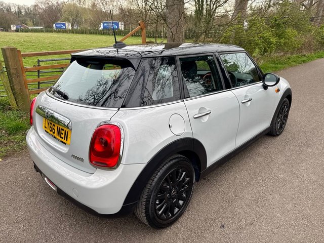 2016 MINI HATCH - Photo 5