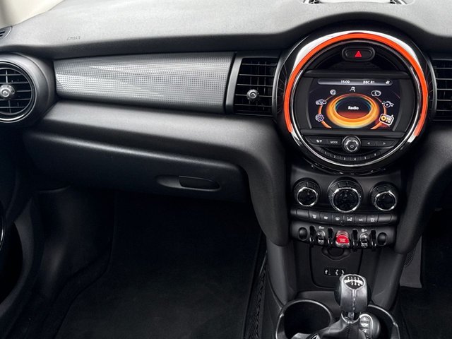 2016 MINI HATCH - Photo 12