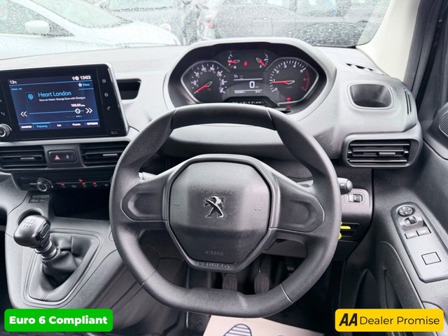 2023 PEUGEOT PARTNER - Photo 11