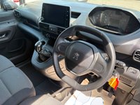 USED 2020 20 PEUGEOT PARTNER White 1.5 BlueHDi Euro 6 panel van, 44,000 miles, ULEZ compliant, 5-Speed manual, A/C, Bluetooth, Cruise, DAB, Rear sensors. Plus VAT @ 20%! Boasting exceptionally low mileage for its age, this 2020 Peugeot Partner presents a superb opportunity for discerning buyers.  This one owner vehicle has covered just 44,000 miles and benefits from a full service history, with its last service completed on 2025-12-04 at 43,323 miles.  The Professional trim level, featuring the 1.5 BlueHDi 1000 engine, is a Euro 6 compliant diesel model.  For your peace of mind, it will be supplied with a 12 month MOT upon purchase.  This Peugeot Partner is equi