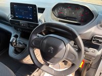 USED 2020 20 PEUGEOT PARTNER White 1.5 BlueHDi Euro 6 panel van, 44,000 miles, ULEZ compliant, 5-Speed manual, A/C, Bluetooth, Cruise, DAB, Rear sensors. Plus VAT @ 20%! Boasting exceptionally low mileage for its age, this 2020 Peugeot Partner presents a superb opportunity for discerning buyers.  This one owner vehicle has covered just 44,000 miles and benefits from a full service history, with its last service completed on 2025-12-04 at 43,323 miles.  The Professional trim level, featuring the 1.5 BlueHDi 1000 engine, is a Euro 6 compliant diesel model.  For your peace of mind, it will be supplied with a 12 month MOT upon purchase.  This Peugeot Partner is equi