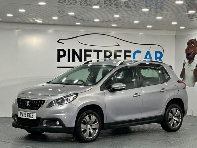 2019 PEUGEOT 2008 - Photo 3