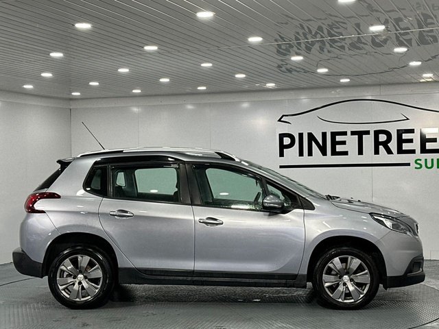 2019 PEUGEOT 2008 - Photo 6