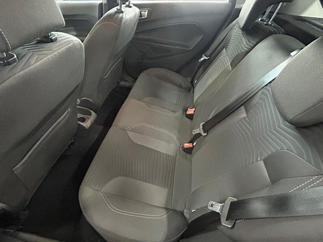 2016 FORD FIESTA - Photo 12
