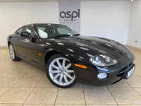 USED 2005 05 JAGUAR XK8 4.2 Coupe 2dr Petrol Automatic (284 g/km, 300 bhp) BLACK LEATHER, AIR CONDITIONING, 19&rdquo; ALLOY WHEELS, FRONT ARM REST, HEATED FRONT SEATS, MULTI FUNCTION STEERING WHEEL, HEATED FRONT SCREEN, REAR PARKING SENSORS, RADIO/C.D,