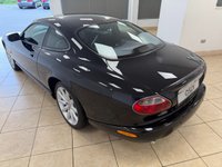 USED 2005 05 JAGUAR XK8 4.2 Coupe 2dr Petrol Automatic (284 g/km, 300 bhp) BLACK LEATHER, AIR CONDITIONING, 19&rdquo; ALLOY WHEELS, FRONT ARM REST, HEATED FRONT SEATS, MULTI FUNCTION STEERING WHEEL, HEATED FRONT SCREEN, REAR PARKING SENSORS, RADIO/C.D,