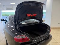 USED 2005 05 JAGUAR XK8 4.2 Coupe 2dr Petrol Automatic (284 g/km, 300 bhp) BLACK LEATHER, AIR CONDITIONING, 19&rdquo; ALLOY WHEELS, FRONT ARM REST, HEATED FRONT SEATS, MULTI FUNCTION STEERING WHEEL, HEATED FRONT SCREEN, REAR PARKING SENSORS, RADIO/C.D,