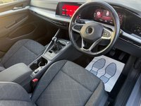 USED 2022 22 VOLKSWAGEN GOLF 2.0 TDI Life Hatchback 5dr Diesel Manual Euro 6 (s/s) (115 ps) 