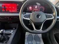 USED 2022 22 VOLKSWAGEN GOLF 2.0 TDI Life Hatchback 5dr Diesel Manual Euro 6 (s/s) (115 ps) 