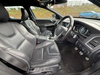 USED 2015 15 VOLVO XC60 2.0 D4 R-Design Lux Nav SUV 5dr Diesel Manual Euro 6 (s/s) (181 ps) **RDesign Bodykit - Volvo Comfort Pack - &pound;35 Road Tax**