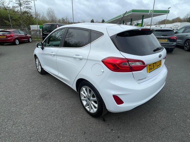 2017 Ford Fiesta 1L Titanium 5dr - Photo 5