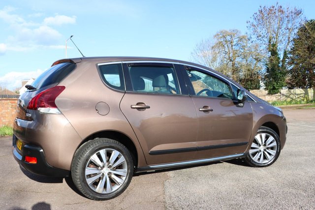 2015 PEUGEOT 3008 - Photo 10