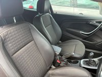 USED 2013 63 VAUXHALL ASTRA GTC 2.0 CDTi SRi Coupe 3dr Diesel Manual Euro 5 (s/s) (165 ps) SERVICE HISTORY - 8 STAMPS, 20" ALLOYS, 2 KEYS