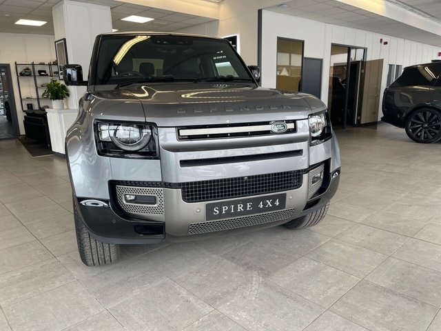 View our LAND ROVER DEFENDER