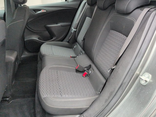 USED 2017 67 VAUXHALL ASTRA 1.4 Astra SRi T S/S Auto 5dr CLICK & COLLECT/ HOME DELIVERY