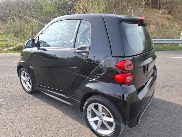 2014 SMART FORTWO - Photo 10