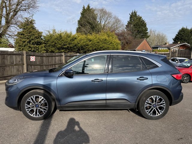 2021 Ford Kuga 1.5L Titanium Edition 5dr - Photo 6