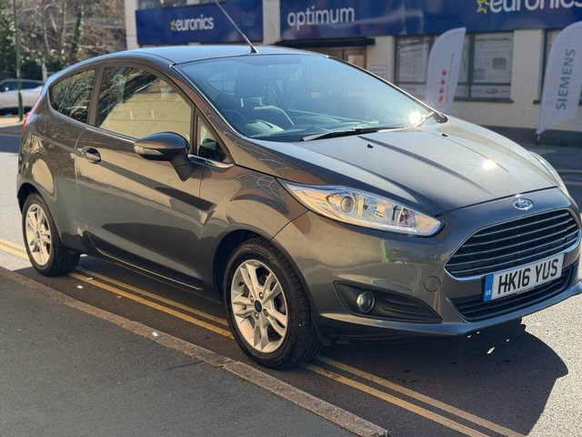 2016 FORD FIESTA - Photo 8