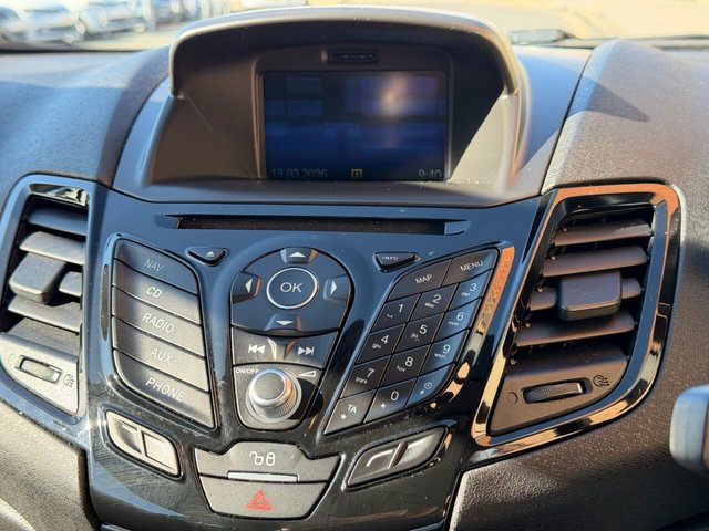 2016 FORD FIESTA - Photo 11