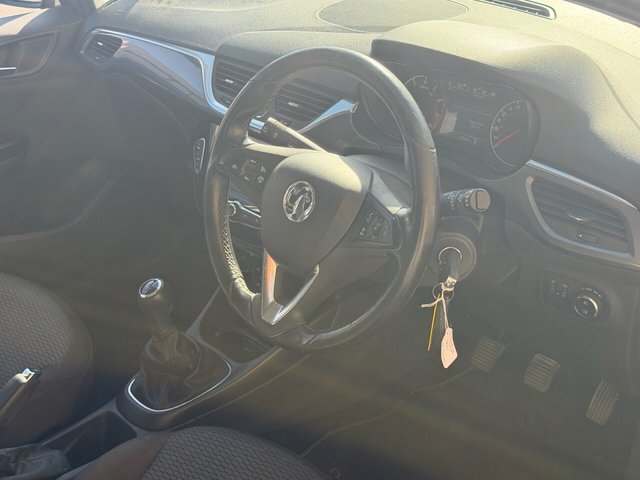 2017 VAUXHALL CORSA - Photo 10