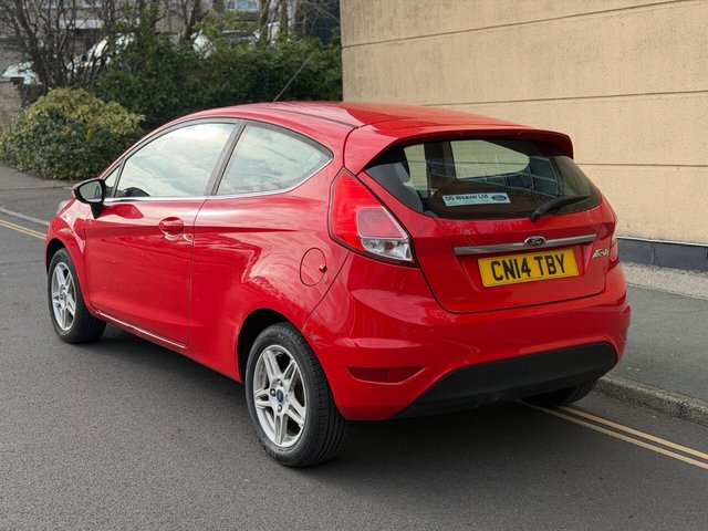 2014 FORD FIESTA - Photo 6