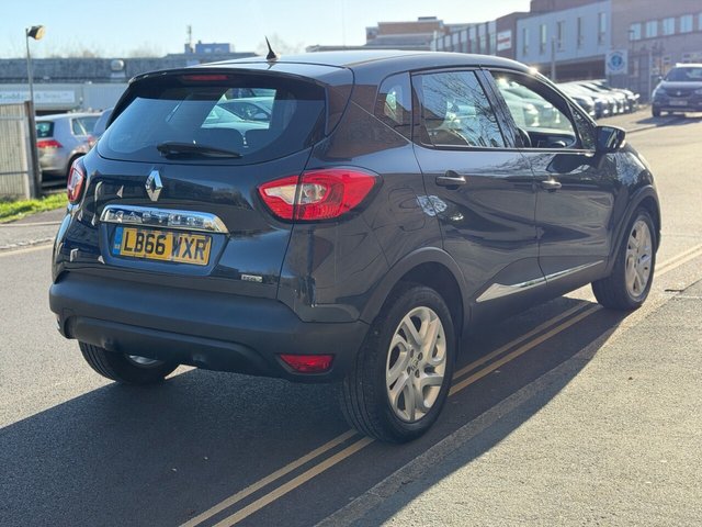 2017 RENAULT CAPTUR - Photo 10