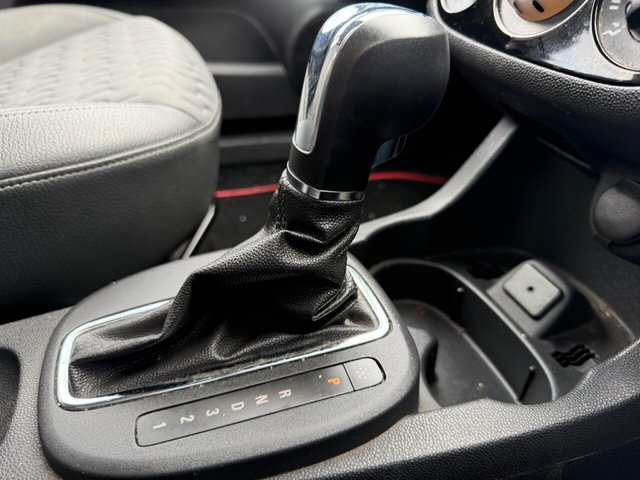 2013 VAUXHALL CORSA - Photo 6