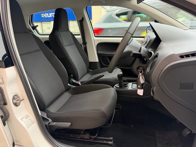 2015 SKODA CITIGO - Photo 2