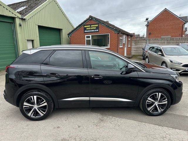 View our PEUGEOT 3008