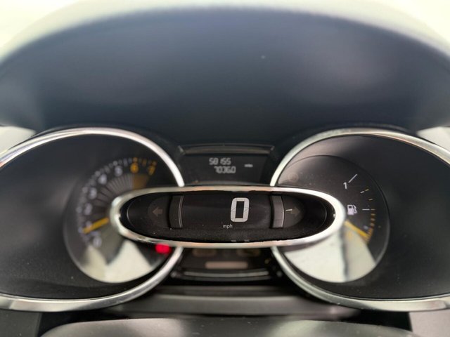 2013 RENAULT CLIO - Photo 10