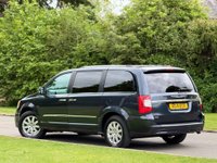 USED 2014 14 CHRYSLER GRAND VOYAGER 2.8 CRD Limited Auto Euro 5 5dr SATNAV LEATHER HUGE SPEC