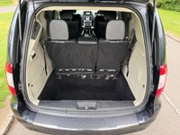 USED 2014 14 CHRYSLER GRAND VOYAGER 2.8 CRD Limited Auto Euro 5 5dr SATNAV LEATHER HUGE SPEC