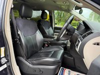 USED 2014 14 CHRYSLER GRAND VOYAGER 2.8 CRD Limited Auto Euro 5 5dr SATNAV LEATHER HUGE SPEC