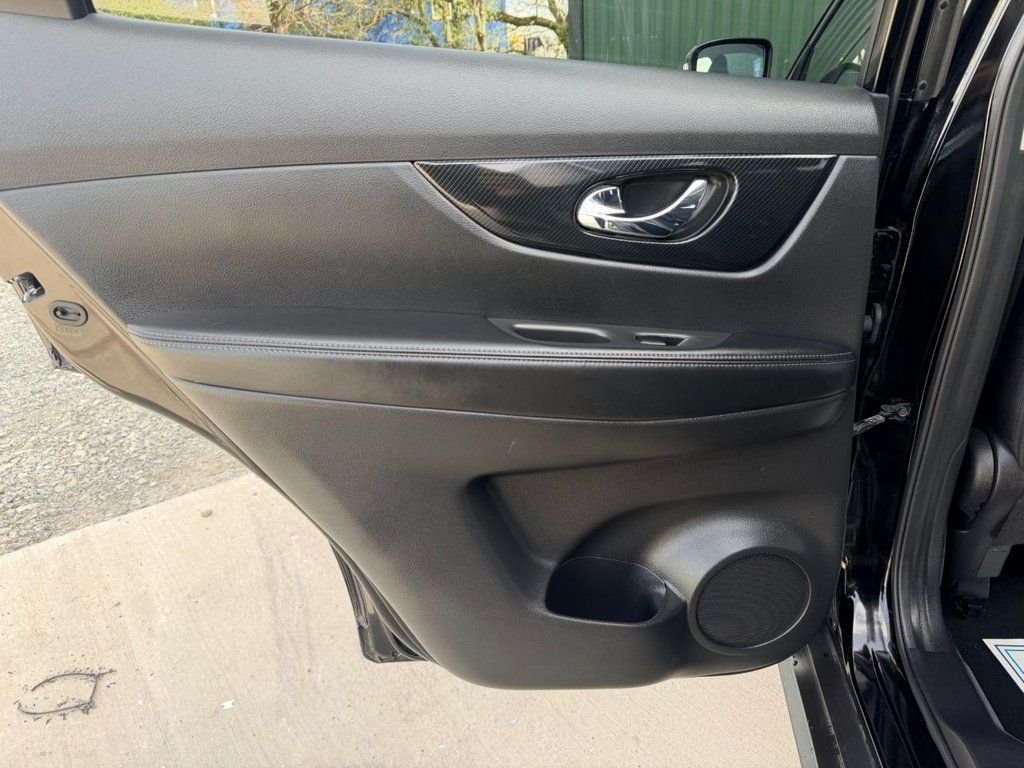 USED 2017 67 NISSAN X-TRAIL 2.0 dCi N-Connecta SUV 5dr Diesel Manual 4WD Euro 6 (s/s) (177 ps) 10 Services|1 Owner|Roof|SatNav|360 View Camera|