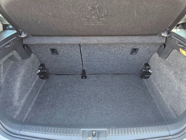 2015 VOLKSWAGEN POLO - Photo 11